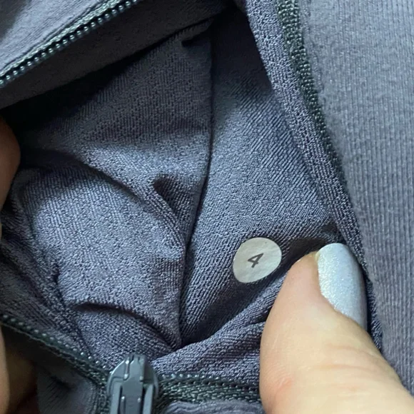 Lululemon - Stride Jacket *Brushed - Picture 4 of 8